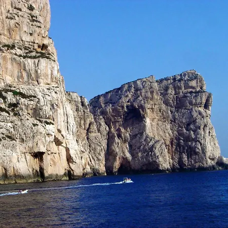 Sardinia Re-casa Elena Semesterbostad *